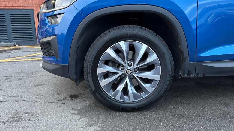 Skoda Kodiaq 1.5 TSI SE Drive 5dr DSG [7 Seat] Petrol Estate